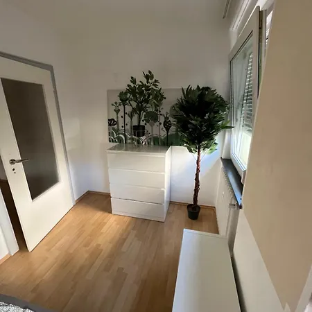 Naehe Residenz Und Innenstadt Homestay szállás *