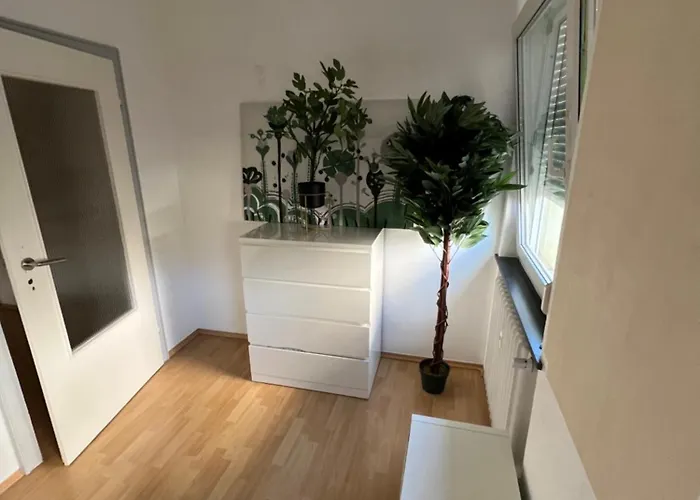 Naehe Residenz Und Innenstadt Habitación en casa particular *