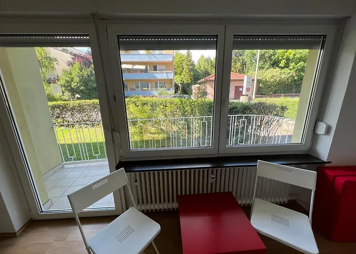 Naehe Residenz Und Innenstadt Wurzburgo
