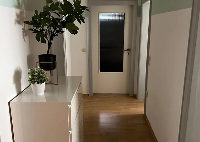 Naehe Residenz Und Innenstadt Habitación en casa particular *